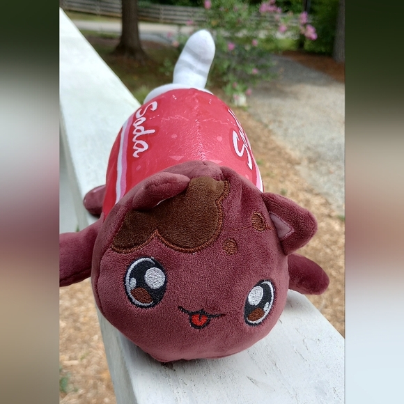 Aphmau Set of 3 Soda, Wolf, and Macaroon - Picture 5 of 13